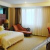 Отель Donghai Hotel, фото 4