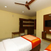 Отель OYO 7224 Krishna Prasad, фото 12