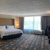 Отель Holiday Inn Chicago Nw Crystal Lk Conv Ctr, an IHG Hotel, фото 27