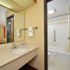 Отель Americas Best Value Inn Collinsville St. Louis, фото 8