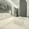 Отель Napoli Chiaia 32 Deluxe Residence, фото 6