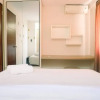 Отель Cozy 2BR Kebagusan City Apartment, фото 4