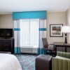 Отель Hampton Inn by Hilton Winnipeg Airport/Polo Park, фото 30