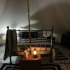 Отель Tregantle Farm Eco Glampsite Super Safari Cabin, фото 29