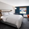 Отель Holiday Inn Express & Suites Moose Jaw, an IHG Hotel, фото 6