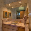 Отель Beach Drive Beauty by Lake Tahoe Accommodations, фото 10