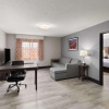 Отель La Quinta Inn & Suites by Wyndham Goodlettsville - Nashville, фото 9