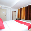 Отель Cozy Residency by OYO Rooms, фото 13
