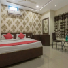 Отель Oyo 13114 Svs Luxury Rooms, фото 10