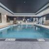 Отель Holiday Inn Express And Suites Toronto Airport Sou, фото 30
