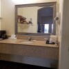 Отель Executive Inn & Suites, фото 3