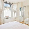 Отель Cosy 2bed Skylight Apt W/patio in Clapham Junction, фото 13