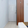 Отель SPOT ON 2847 Anggrek Homestay Syariah, фото 15