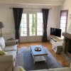 Отель Holiday villa near Narbonne-Plage, fenced private swimming pool and view of a lake в Нарбонне