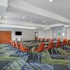 Отель Holiday Inn Express Hotel & Suites NEWPORT, an IHG Hotel, фото 16