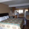 Отель Townhouse Inn & Suites, фото 4