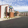 Отель Days Inn Wichita West, фото 1
