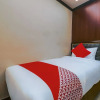 Отель OYO 16719 Airport Guest House, фото 12