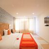 Отель Oyo Rooms 103 Near Zero Bridge, фото 12