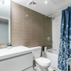 Отель Simply Comfort Stunning Downtown Condos, фото 10