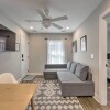 Отель Updated Savannah Apartment - Walk to Forsyth Park!, фото 5