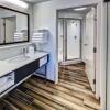 Отель Hampton Inn & Suites Franklin Berry Farms, фото 30