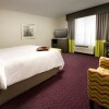 Отель Hampton Inn & Suites Buffalo Airport, фото 6