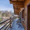 Отель Chalet Capricorne -impeccable Ski in out Chalet With Sauna and Views, фото 11