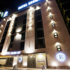 Отель Gimhae Brown Dot Hotel Waterpark, фото 1