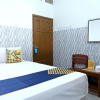 Отель OYO 2766 Kezia Kost, фото 17