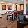 Отель Sacramento Inn & Suites, фото 12