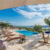 Отель Beautiful Stone Villa With Private Infinity Pool and a Fascinating sea View, фото 23