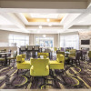 Отель La Quinta Inn & Suites by Wyndham Alexandria Airport, фото 19
