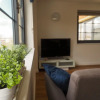 Отель SA Today Apartments Farnborough with Fibre Wi-Fi & Netflix, фото 17