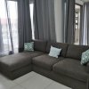 Отель Cosy Two Bedroom Apartment With Pool and Parking, фото 3