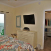 Отель Crystal Shores West 905 2 Bedrooms 2 Bathrooms Condo, фото 7