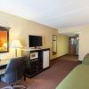 Отель Quality Inn & Suites, фото 20