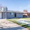 Отель Stylish Home 4 King Beds w Pacman Near DT Denver, фото 15
