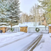 Отель House w/ Hot Tub & AC - Shuttle to Skiing!, фото 1