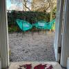 Отель 2 bed period cottage sleeps 4 in central Crickhowell, фото 10