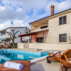 Отель Spacious Holiday Home in Pula With Pool, фото 12