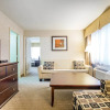 Отель Quality Hotel & Suites Langley, фото 5