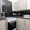 Отель Stunning 1-bed Entire Apartment in Teddington, фото 3