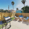 Отель Walk To Beach! All-suite W/ Private Backyard 2 Bedroom Condo, фото 15