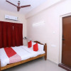 Отель OYO 24576 Viswa Towers, фото 3