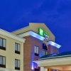 Отель Holiday Inn Exp Dayton North Tipp City в Типп-Сити