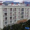 Отель Hongqiao Hotel, фото 1