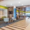 Отель Holiday Inn Express & Suites Clarion, фото 11