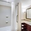 Отель Holiday Inn Johnstown-Gloversville, an IHG Hotel, фото 9
