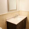 Отель Excellent Location! On Campus Studio Sleeps 4, фото 18